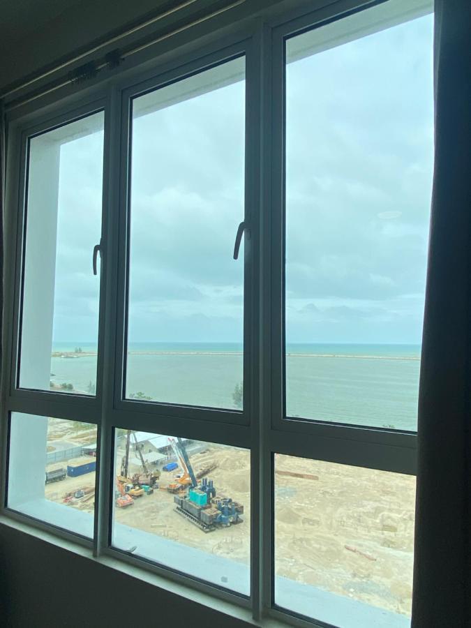 Orked Vanda, 3 Bedroom Apartment, Seaview Netflixwifiyoutube クアラ・トレンガヌ エクステリア 写真